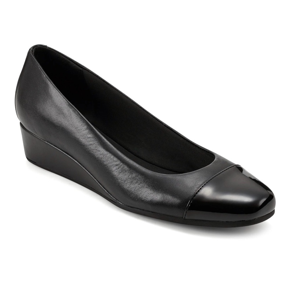 Easy Spirit Black Wedge Shoes